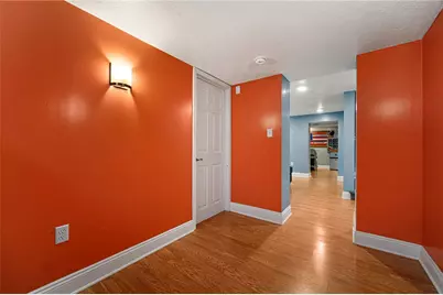 425 Brierly Ln, Munhall, PA 15120 - Photo 29
