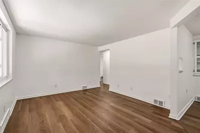 635 Northcrest Dr, Pittsburgh, PA 15226 - Photo 11