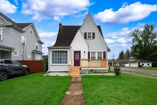 130 E Garfield Ave, New Castle, PA 16105 - Photo 1