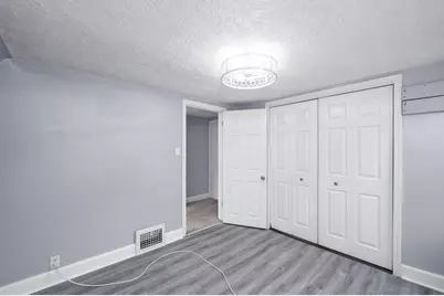 130 E Garfield Avenue, New Castle, PA 16105 - Photo 23