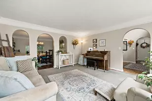 210 Trail Ct W W, Cranberry Township, PA 16066 - Photo 9