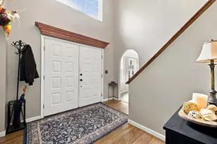 210 Trail Ct W W, Cranberry Township, PA 16066 - Photo 7