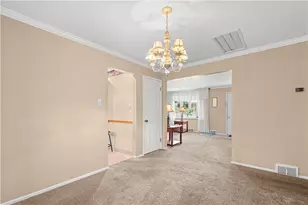 153 Woodhall Dr, Pittsburgh, PA 15236 - Photo 11