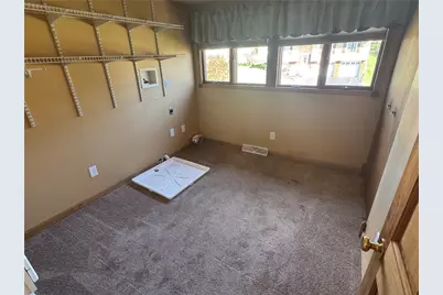 104 Woodbury Dr, Twp of But NW, PA 16001 - Photo 29