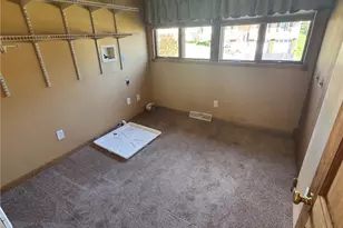 104 Woodbury Dr, Twp of But NW, PA 16001 - Photo 29