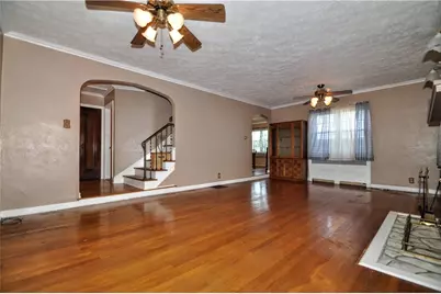 246 Center Ave, Elizabeth Township-Boro, PA 15037 - Photo 9