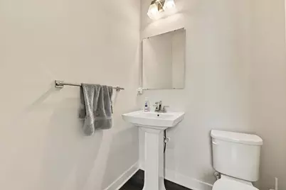 4042 Crown Dr, South Park, PA 15129 - Photo 7
