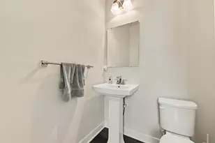 4042 Crown Dr, South Park, PA 15129 - Photo 7