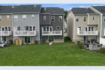 4042 Crown Dr, South Park, PA 15129 - Photo 25
