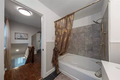 1101 Market St, Bridgewater, PA 15009 - Photo 9