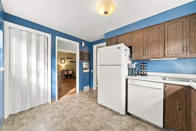 221 Orchard Spring Road, Scott Township, PA 15220 - Photo 7