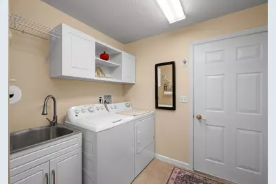 242 Adams Pointe Boulevard #10, Adams Township, PA 16046 - Photo 23