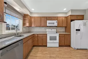 1116 Sarah St, Bridgeville, PA 15017 - Photo 17
