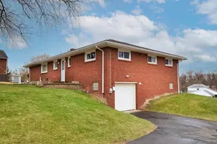 1 Westwood Dr, Hempfield Township, PA 15644 - Photo 11