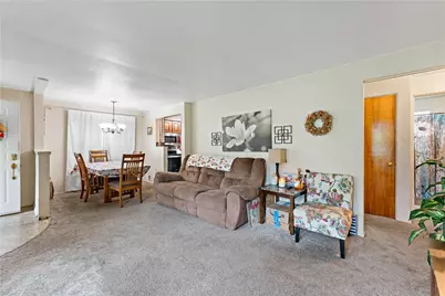 2325 Crestview Rd, Pittsburgh, PA 15216 - Photo 7