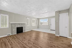 7770 Mt Carmel Rd, Pittsburgh, PA 15147 - Photo 9