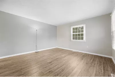 1321 Agnew Avenue, Hopewell Township, PA 15001 - Photo 7