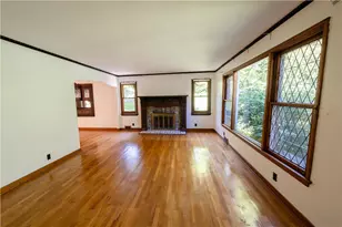 34 Woodside Rd, Pittsburgh, PA 15221 - Photo 9