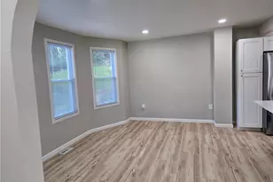 419 Maytide St, Pittsburgh, PA 15227 - Photo 17