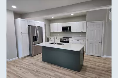 419 Maytide St, Pittsburgh, PA 15227 - Photo 11