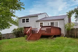 109 Fox Chase Ct, Cranberry Township, PA 16066 - Photo 3