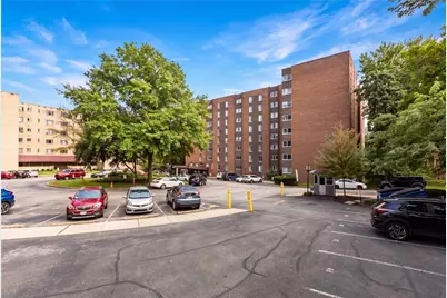5 Bayard Road #419, Pittsburgh, PA 15225 - Photo 3