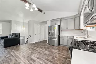 3265 Dorothy St, Lower Burrell, PA 15068 - Photo 5