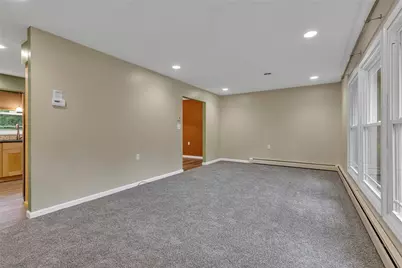 120 W Woodland Dr, Center Township, PA 15001 - Photo 11