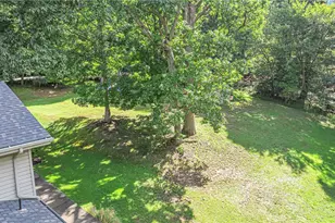 120 W Woodland Dr, Center Township, PA 15001 - Photo 5