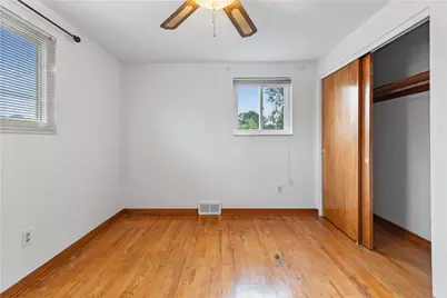 1203 Vivjon Dr, West Homestead, PA 15120 - Photo 23