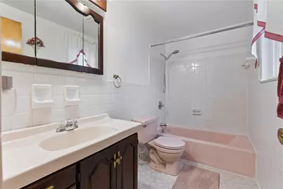 1203 Vivjon Dr, West Homestead, PA 15120 - Photo 27
