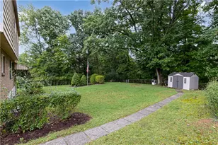 1203 Vivjon Dr, West Homestead, PA 15120 - Photo 5