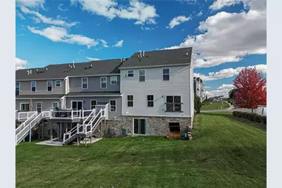 1407 Deer Creek Crossing Dr, Cecil, PA 15317 - Photo 39