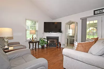 309 Parkview Dr, Pittsburgh, PA 15236 - Photo 5