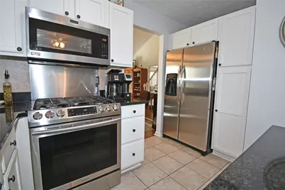 309 Parkview Dr, Pittsburgh, PA 15236 - Photo 15