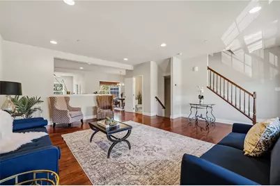 707 Freedom Dr, Collier Township, PA 15106 - Photo 5