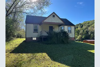 22 Finnin Rd, Allegheny Township, PA 15068 - Photo 3