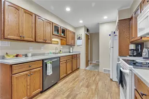 1131 Western Ave, Brighton Township, PA 15009 - Photo 7