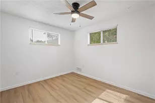 13 Cherokee Dr, Robinson Twp, PA 15205 - Photo 23