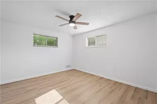 13 Cherokee Dr, Robinson Twp, PA 15205 - Photo 17