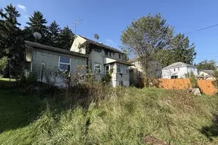 641 Thompson Ave, Clairton, PA 15025 - Photo 13