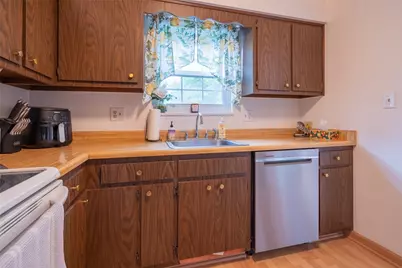 10 Walnut Ct, Pittsburgh, PA 15238 - Photo 13