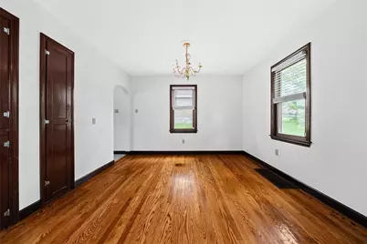 240 N Haft St, Houston, PA 15342 - Photo 11