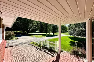 22 Meadowbrook Dr, Neshannock Township, PA 16105 - Photo 9
