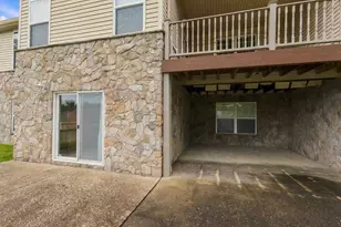 6085 Triple Crown Cir, Hempfield Township, PA 15601 - Photo 43