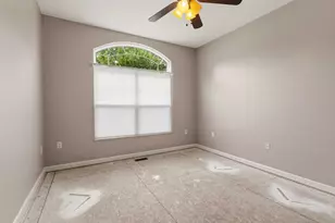 6085 Triple Crown Cir, Hempfield Township, PA 15601 - Photo 15