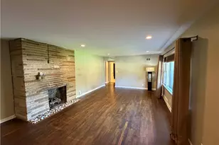 801 Lillian, Hermitage, PA 16148 - Photo 5