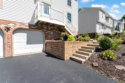 1344 Lucia Dr, Canonsburg, PA 15317 - Photo 39
