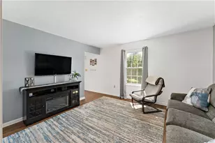 1344 Lucia Dr, Canonsburg, PA 15317 - Photo 13
