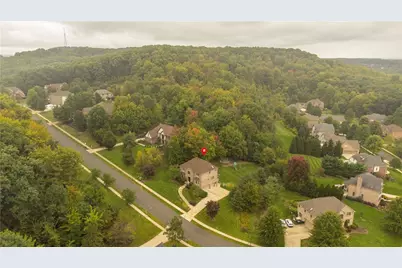 402 Honey Locust Dr, Cranberry Township, PA 16066 - Photo 45
